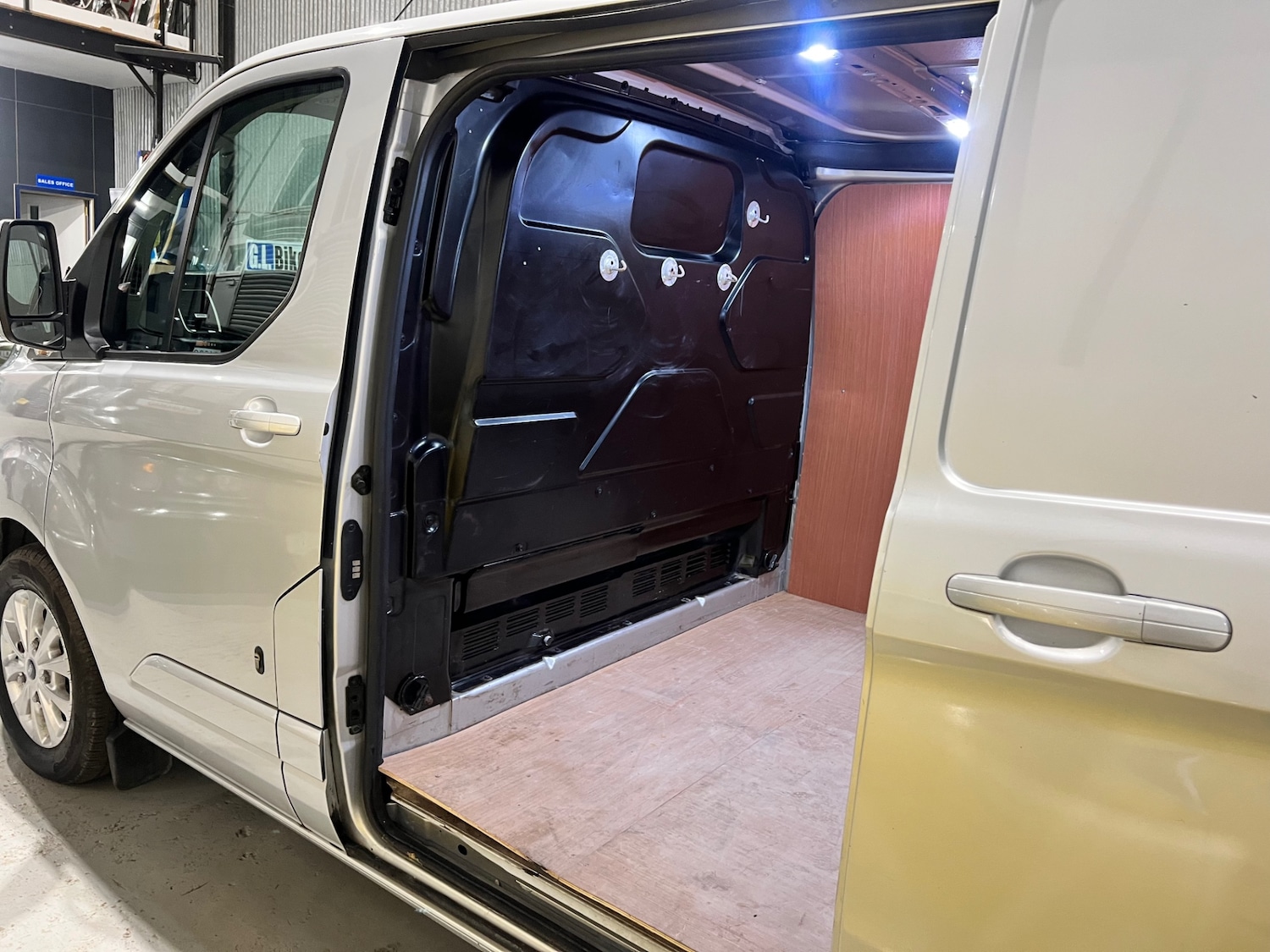 Used Ford Transit Custom 2019 for sale - 77676249: Photo 21