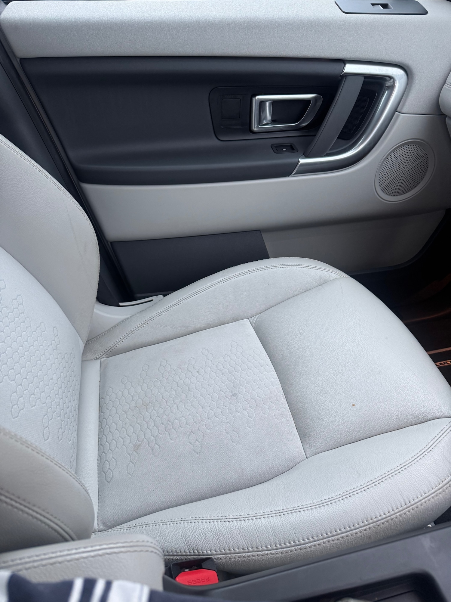 Used Land Rover Discovery Sport 2016 for sale - 77019520: Photo 18