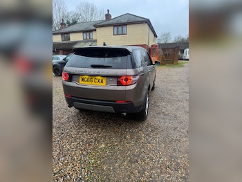 Used Land Rover Discovery Sport 2016 for sale - 77019520: Photo