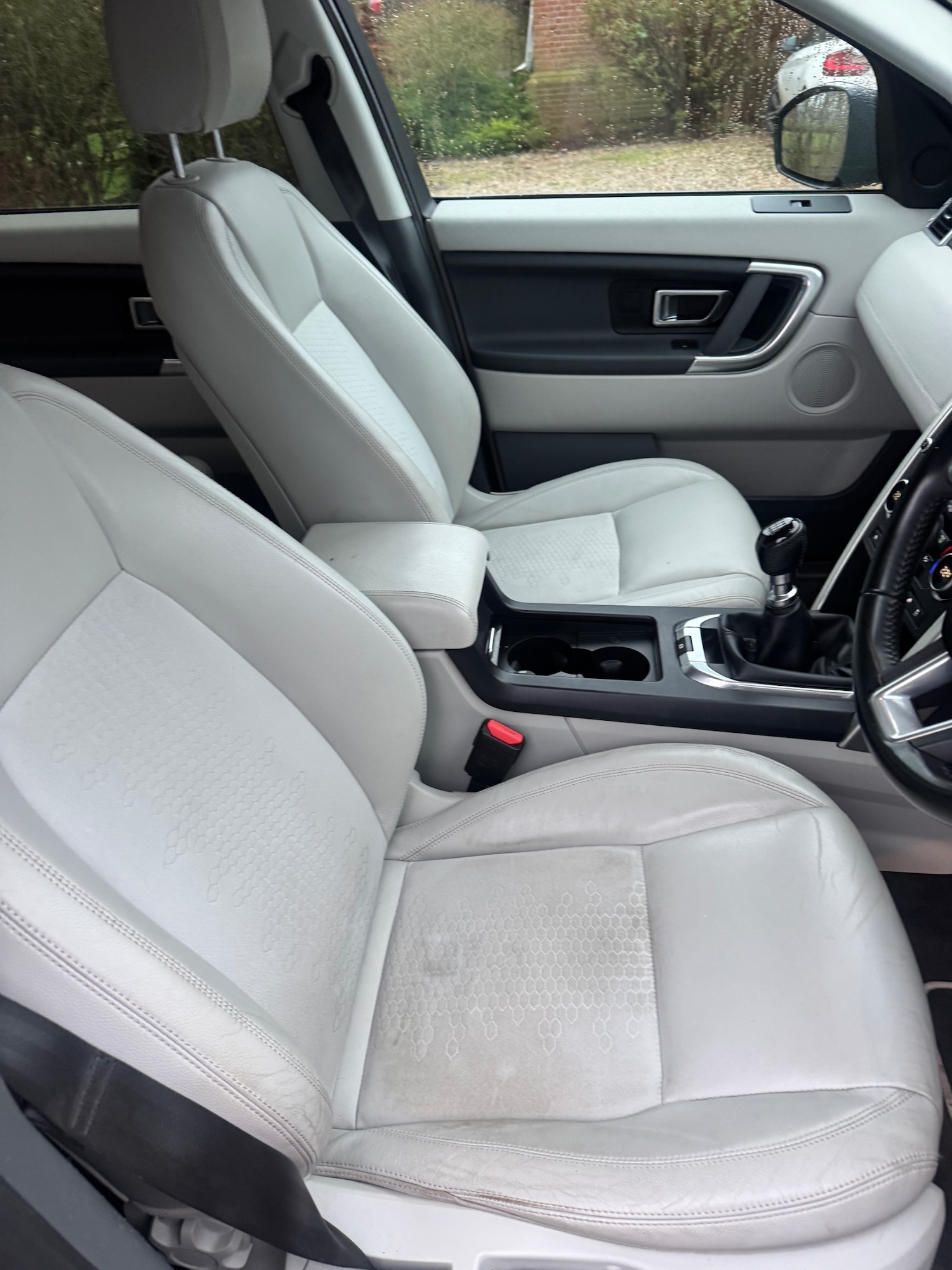 Used Land Rover Discovery Sport 2016 for sale - 77019520: Photo 6