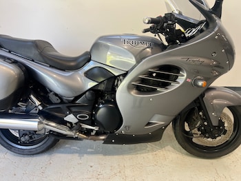 Used Triumph TROPHY 2003 for sale - bike-78459612: Photo