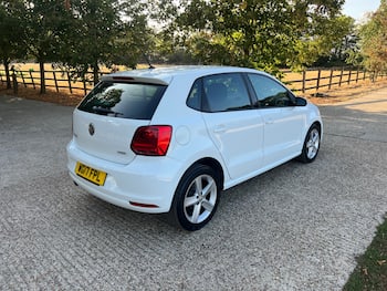 Used Volkswagen Polo 2017 for sale - 79612629: Photo