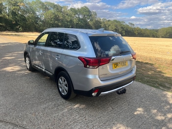 Used Mitsubishi Outlander 2017 for sale - 79404952: Photo