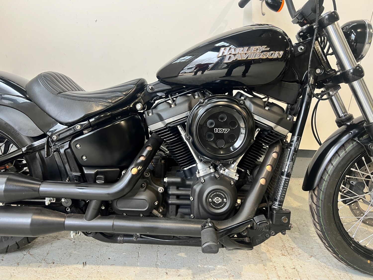 Harley-Davidson SOFTAIL STREET BOB