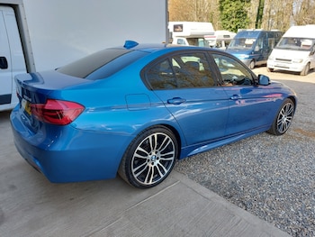 Used BMW 3 Series 2017 for sale - 73997793: Photo