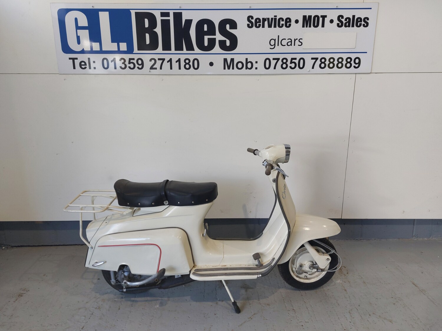 Lambretta 100