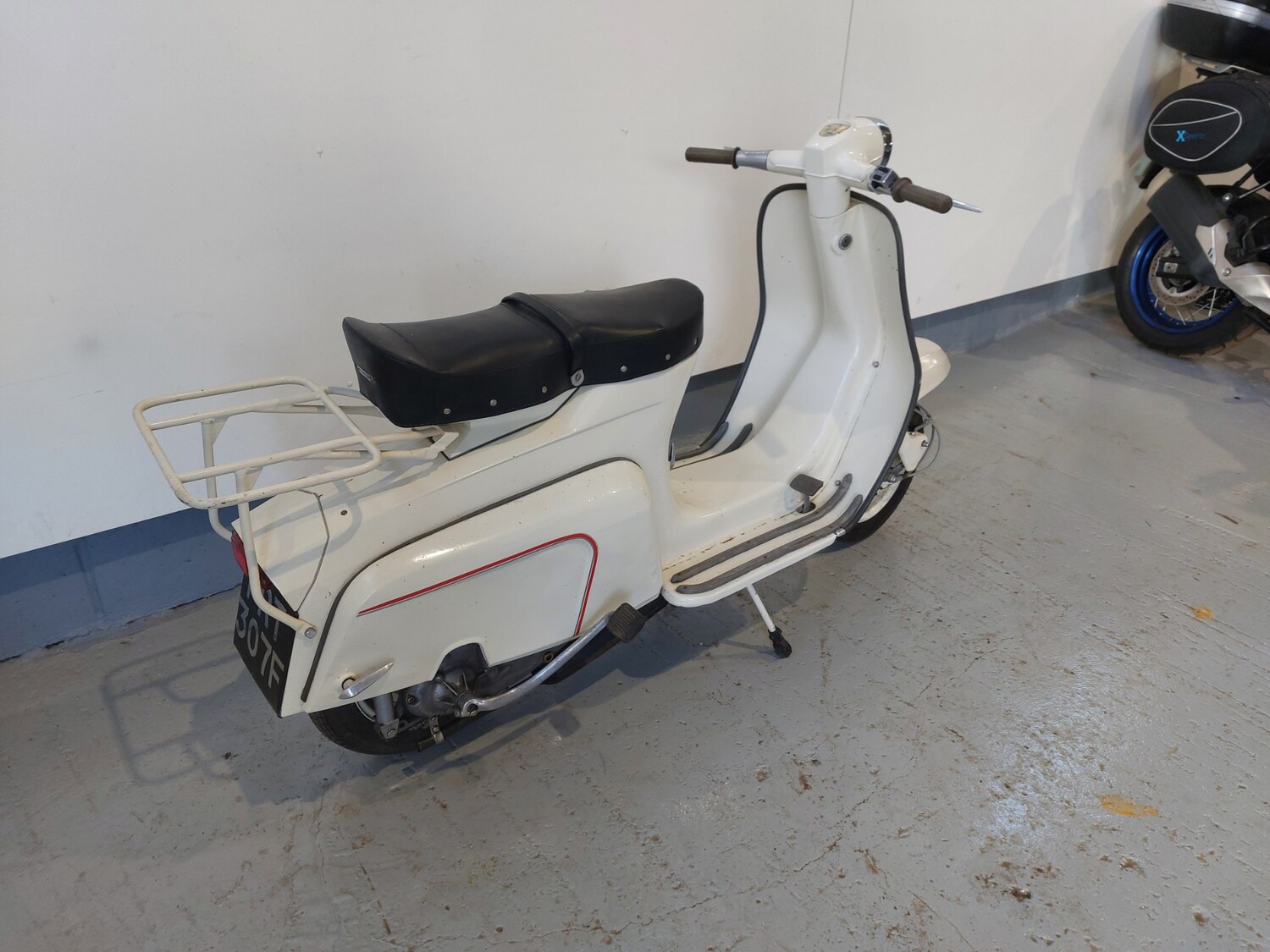 Lambretta 100
