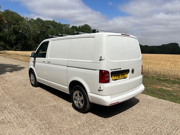 Used Volkswagen Transporter 2016 for sale - 79272330: Photo