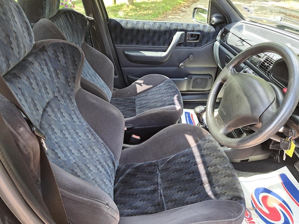 Used Ford Fiesta 1994 for sale - 73757152: Photo 6