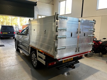 Used Nissan Navara 2018 for sale - 79296896: Photo