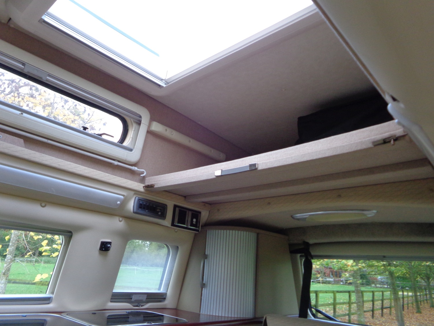 Used Volkswagen Transporter 2006 for sale - 76379287: Photo 11