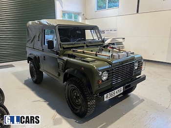 Used Land Rover Defender 90 2023 for sale - 79274612: Photo