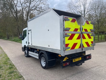 Used Nissan Cabstar 2017 for sale - 78304913: Photo