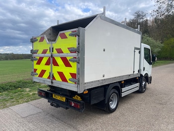 Used Nissan Cabstar 2017 for sale - 78304913: Photo