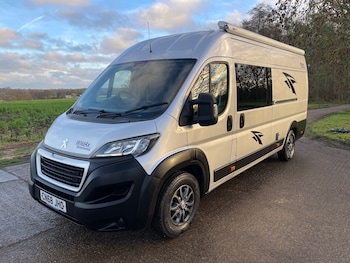 Used Peugeot Boxer 2018 for sale - 76922999: Photo