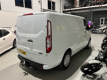 Used Ford Transit Custom 2015 for sale - 79295759: Photo