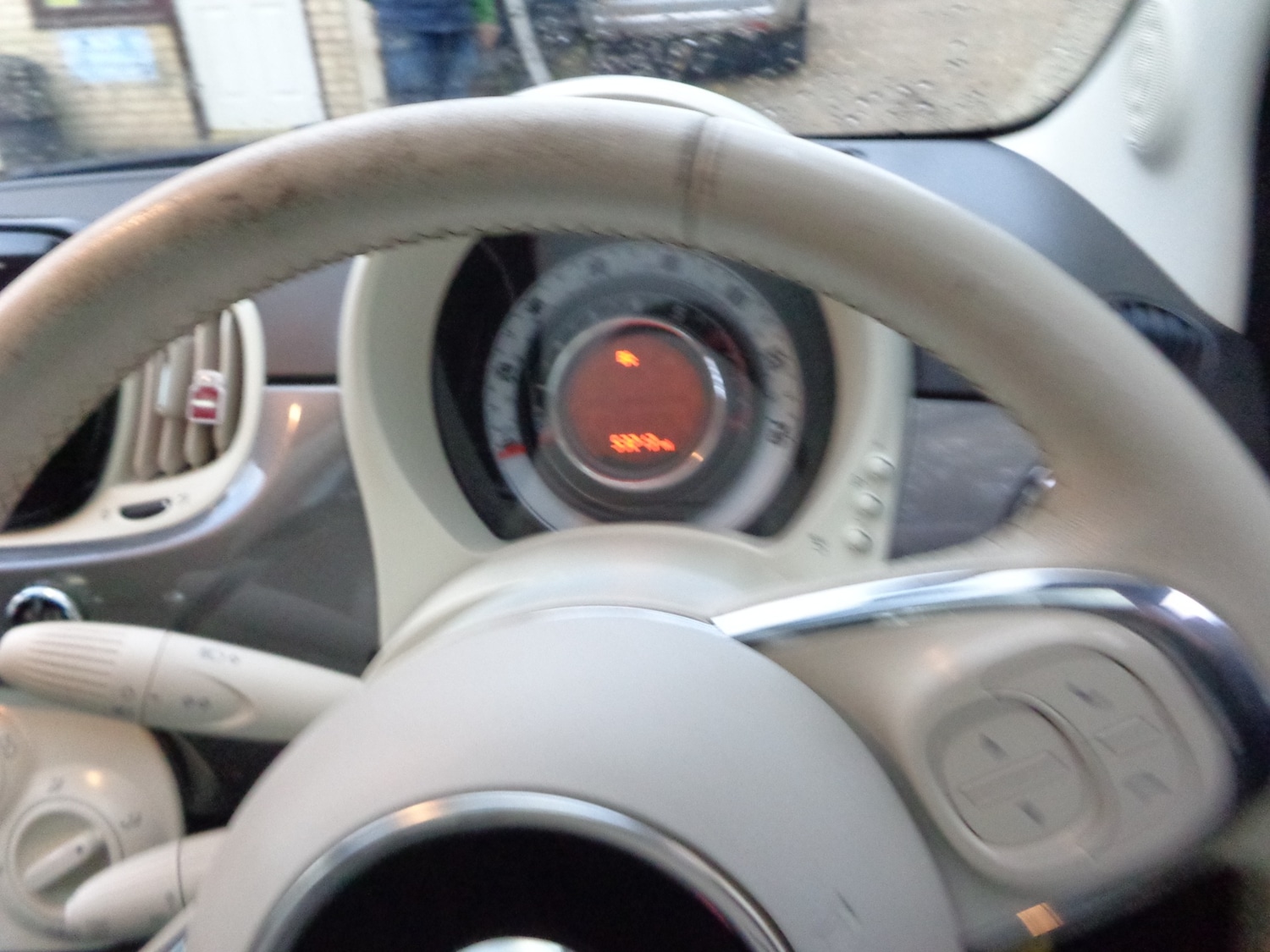 Used Fiat 500 2018 for sale - 76379445: Photo 4