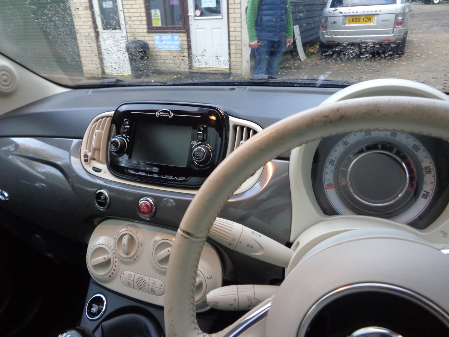 Used Fiat 500 2018 for sale - 76379445: Photo 5