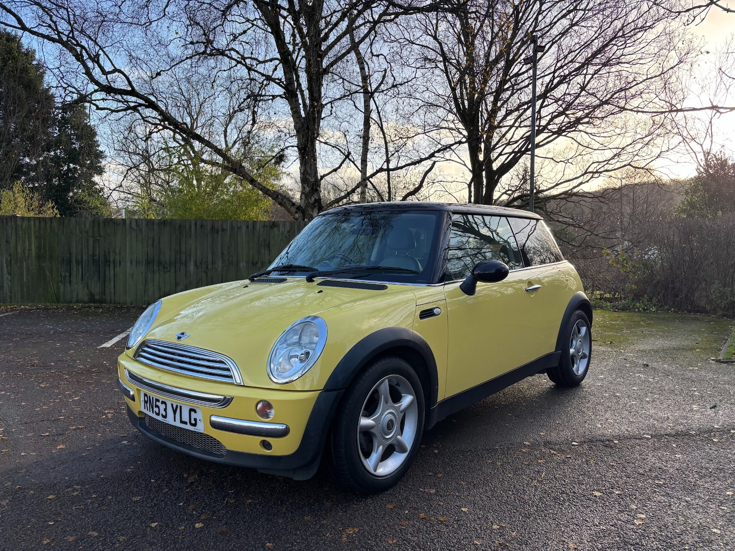 Used MINI Hatch 2004 for sale - 76777384: Photo 4