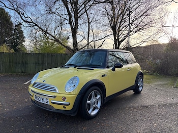 Used MINI Hatch 2004 for sale - 76777384: Photo