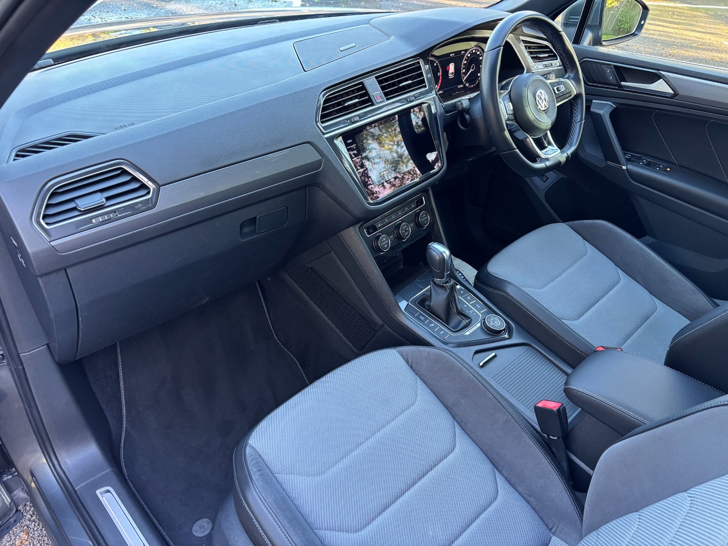 Used Volkswagen Tiguan 2018 for sale - 76355271: Photo 17