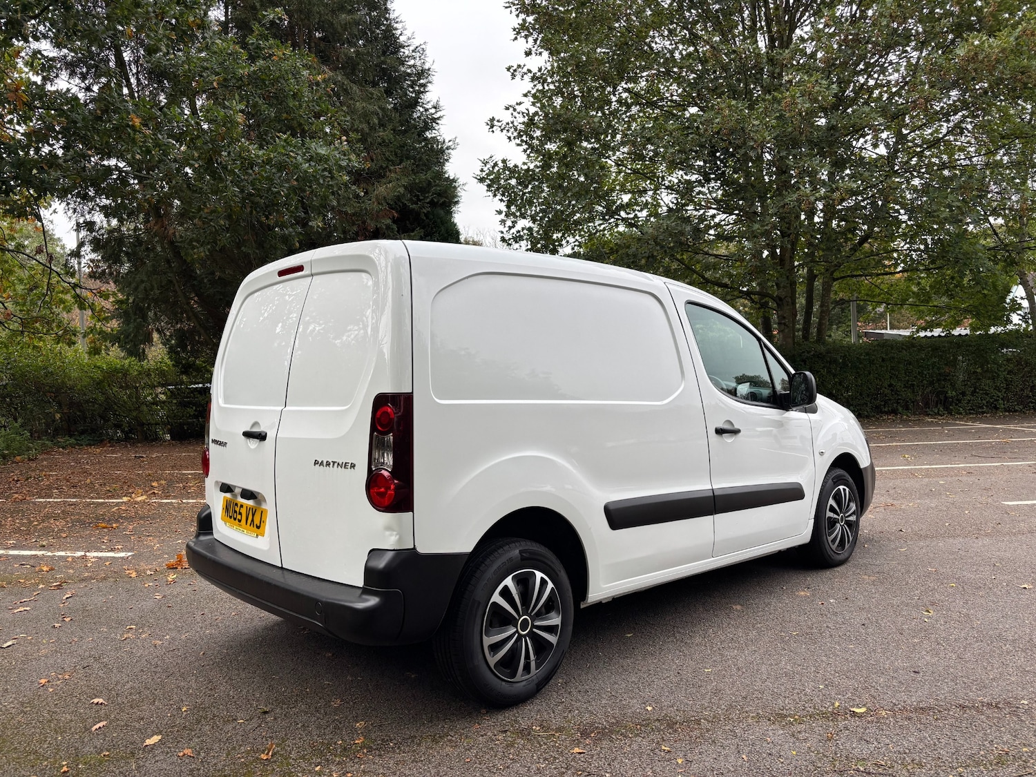 Used Peugeot Partner 2015 for sale - 76588646: Photo 7