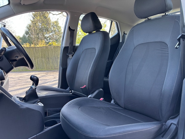 Used Hyundai i10 2019 for sale - 74262018: Photo 12
