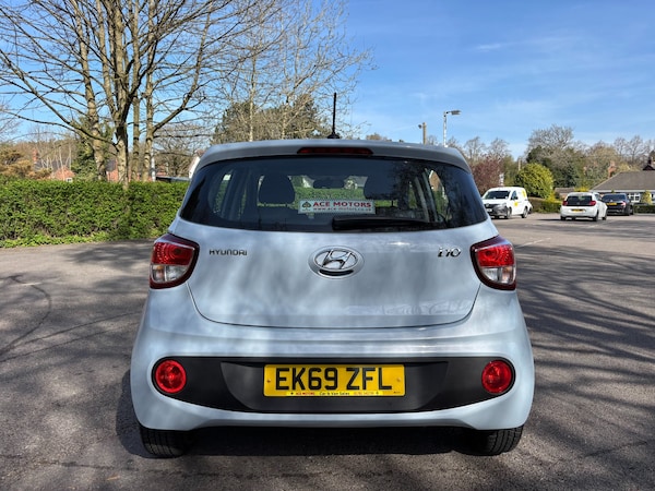 Used Hyundai i10 2019 for sale - 74262018: Photo 8