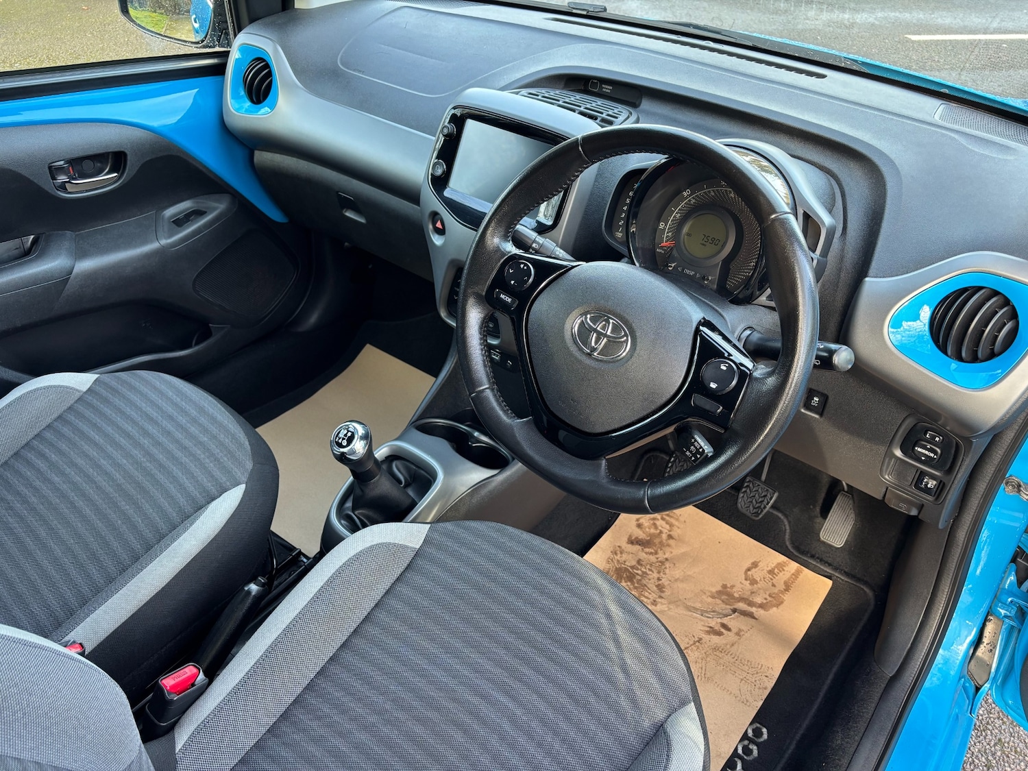 Used Toyota AYGO 2019 for sale - 77375836: Photo 10