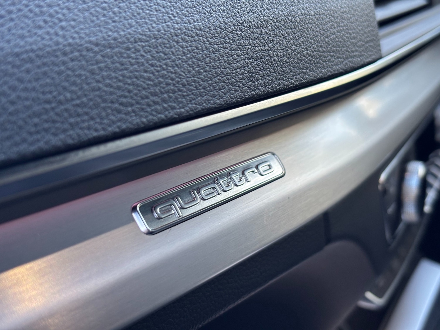 Used Audi Q5 2020 for sale - 76352156: Photo 30