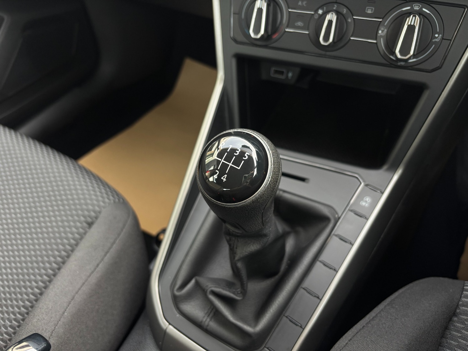 Used Volkswagen Polo 2019 for sale - 77450040: Photo 13