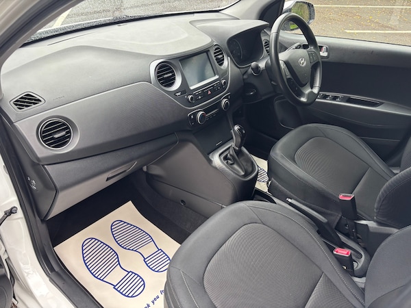 Used Hyundai i10 2018 for sale - 76156846: Photo 14