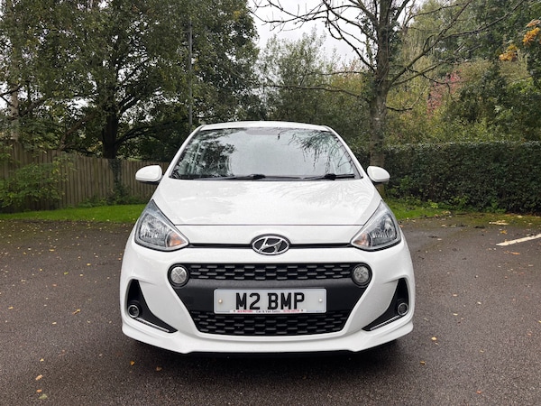 Used Hyundai i10 2018 for sale - 76156846: Photo 3