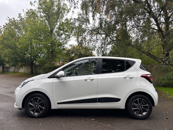 Used Hyundai i10 2018 for sale - 76156846: Photo 5
