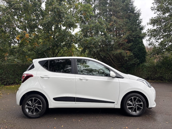 Used Hyundai i10 2018 for sale - 76156846: Photo 6