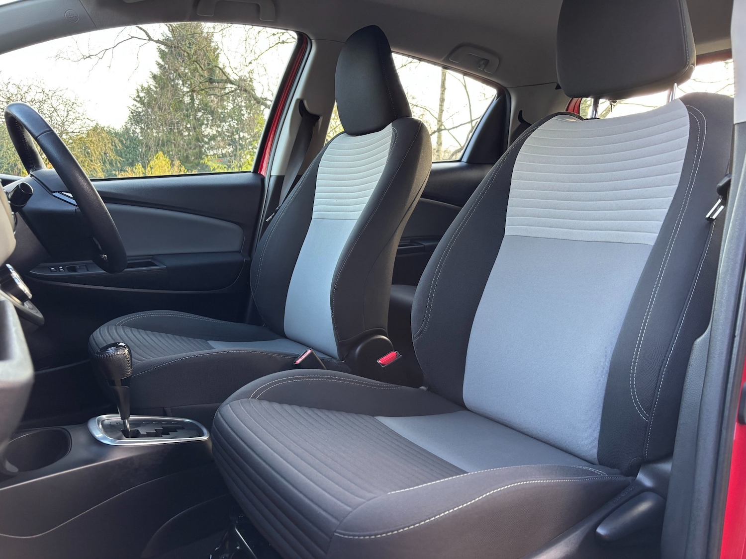 Used Toyota Yaris 2018 for sale - 77220598: Photo 15