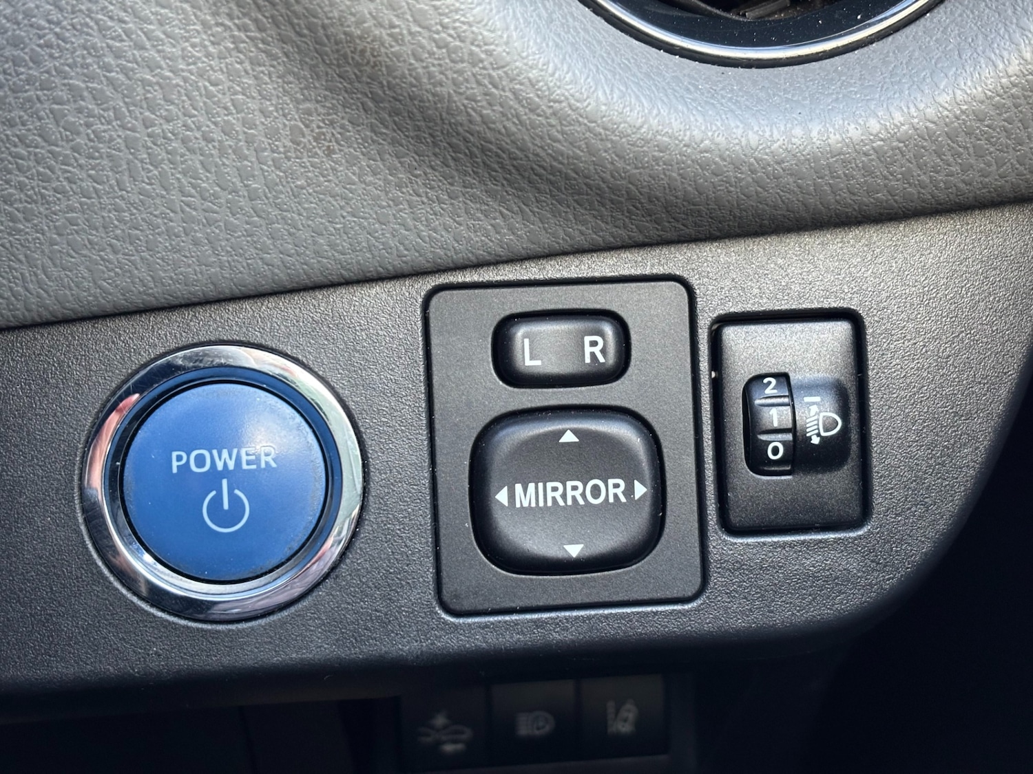 Used Toyota Yaris 2018 for sale - 77220598: Photo 20