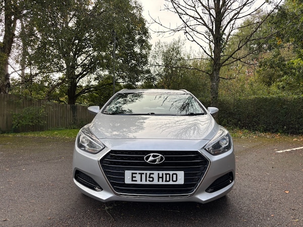 Used Hyundai i40 2015 for sale - 76158380: Photo 3