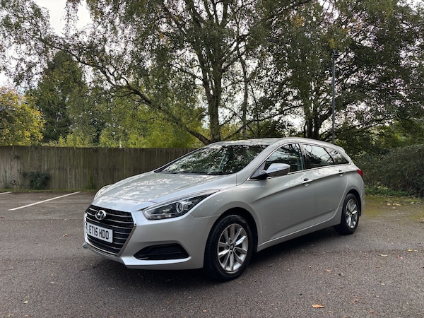 Used Hyundai i40 2015 for sale - 76158380: Photo 4