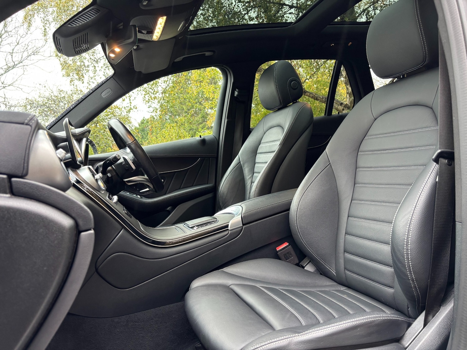 Used Mercedes-Benz GLC 2022 for sale - 76462185: Photo 18