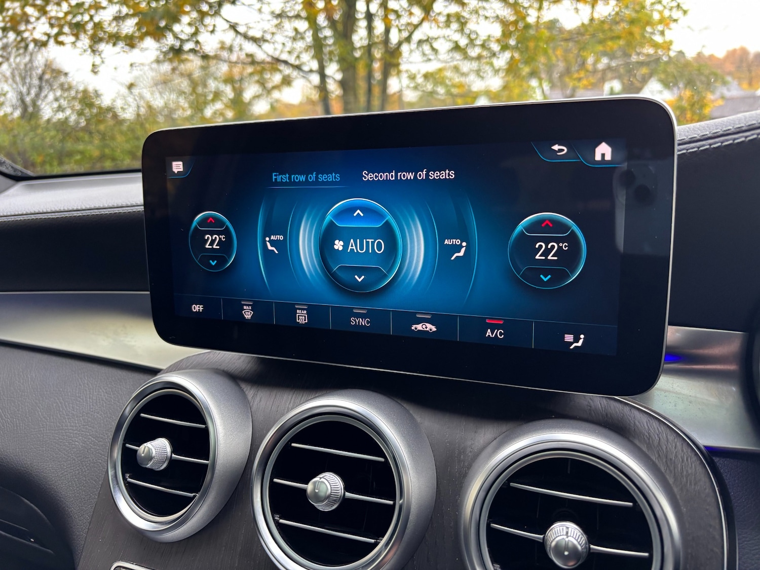 Used Mercedes-Benz GLC 2022 for sale - 76462185: Photo 22