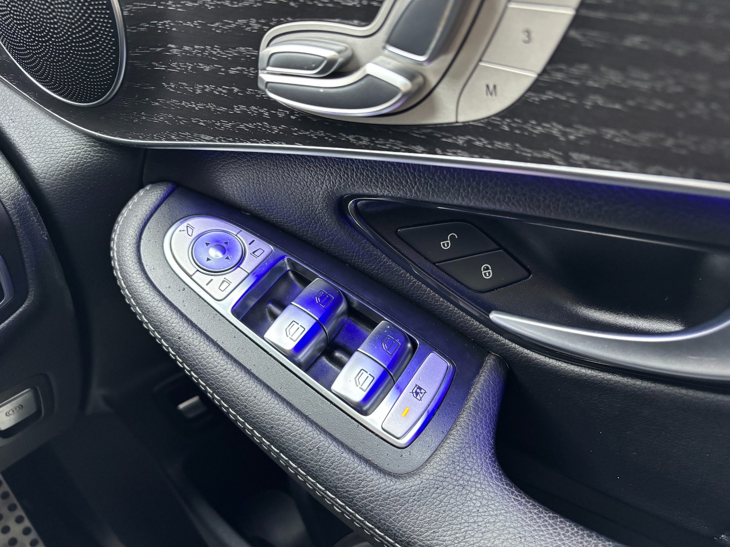 Used Mercedes-Benz GLC 2022 for sale - 76462185: Photo 37