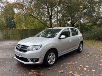Used Dacia Sandero 2015 for sale - 72737805: Photo