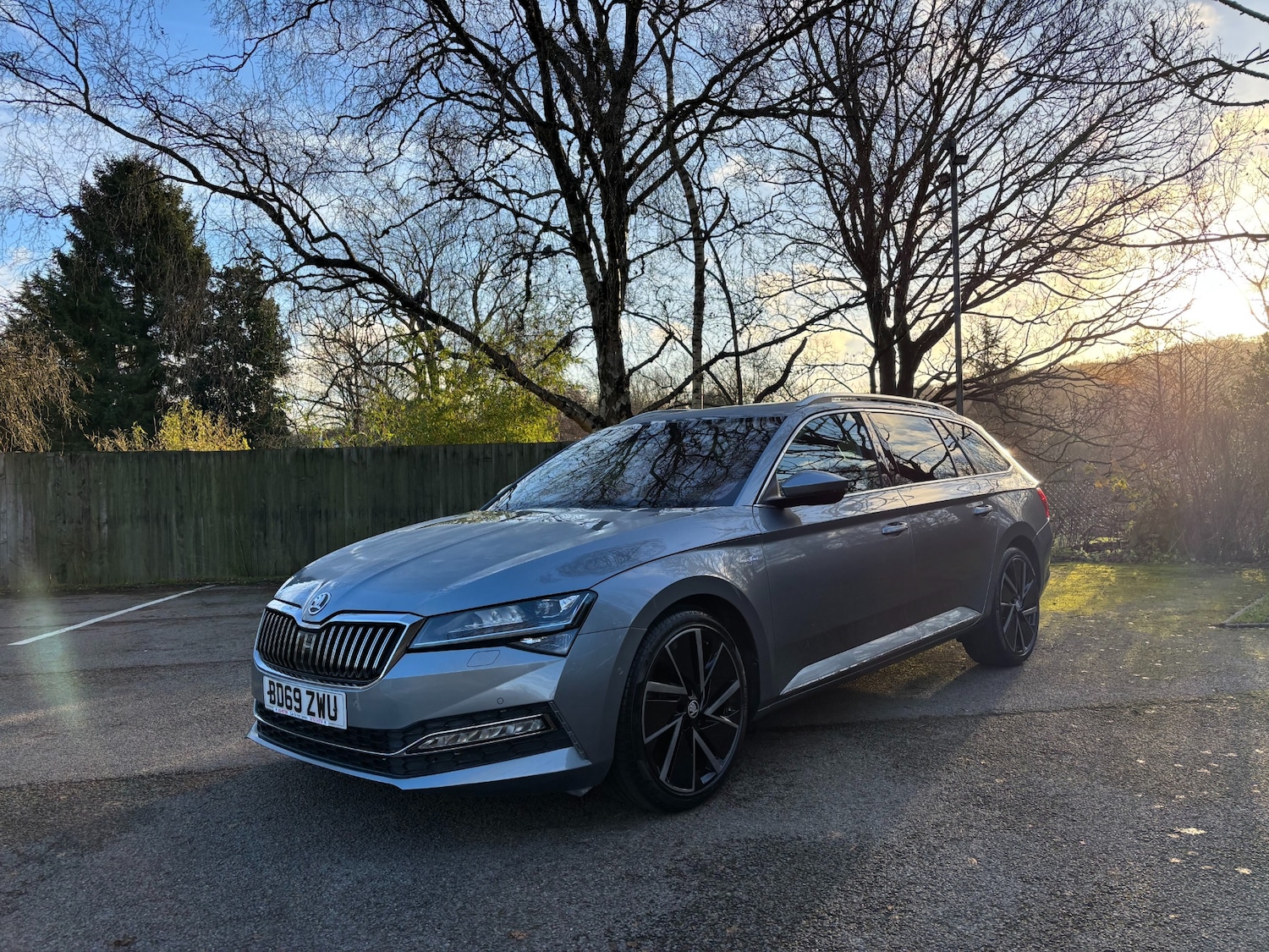 Used Skoda Superb 2020 for sale - 77033126: Photo 3