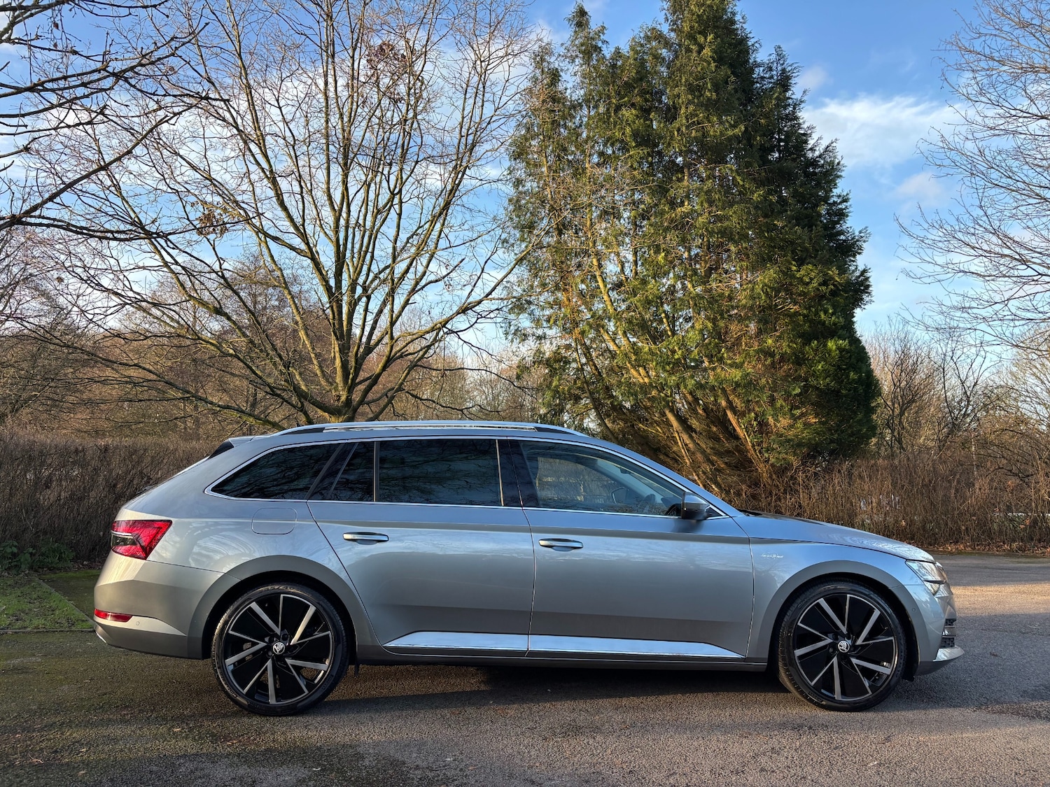 Used Skoda Superb 2020 for sale - 77033126: Photo 5