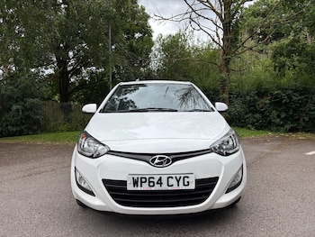 Used Hyundai i20 2014 for sale - 79029835: Photo