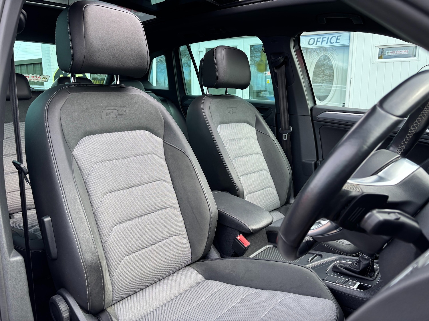 Used Volkswagen Tiguan 2019 for sale - 78198144: Photo 12