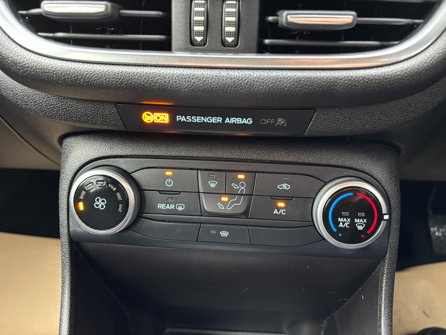 Used Ford Fiesta 2017 for sale - 77461873: Photo 15