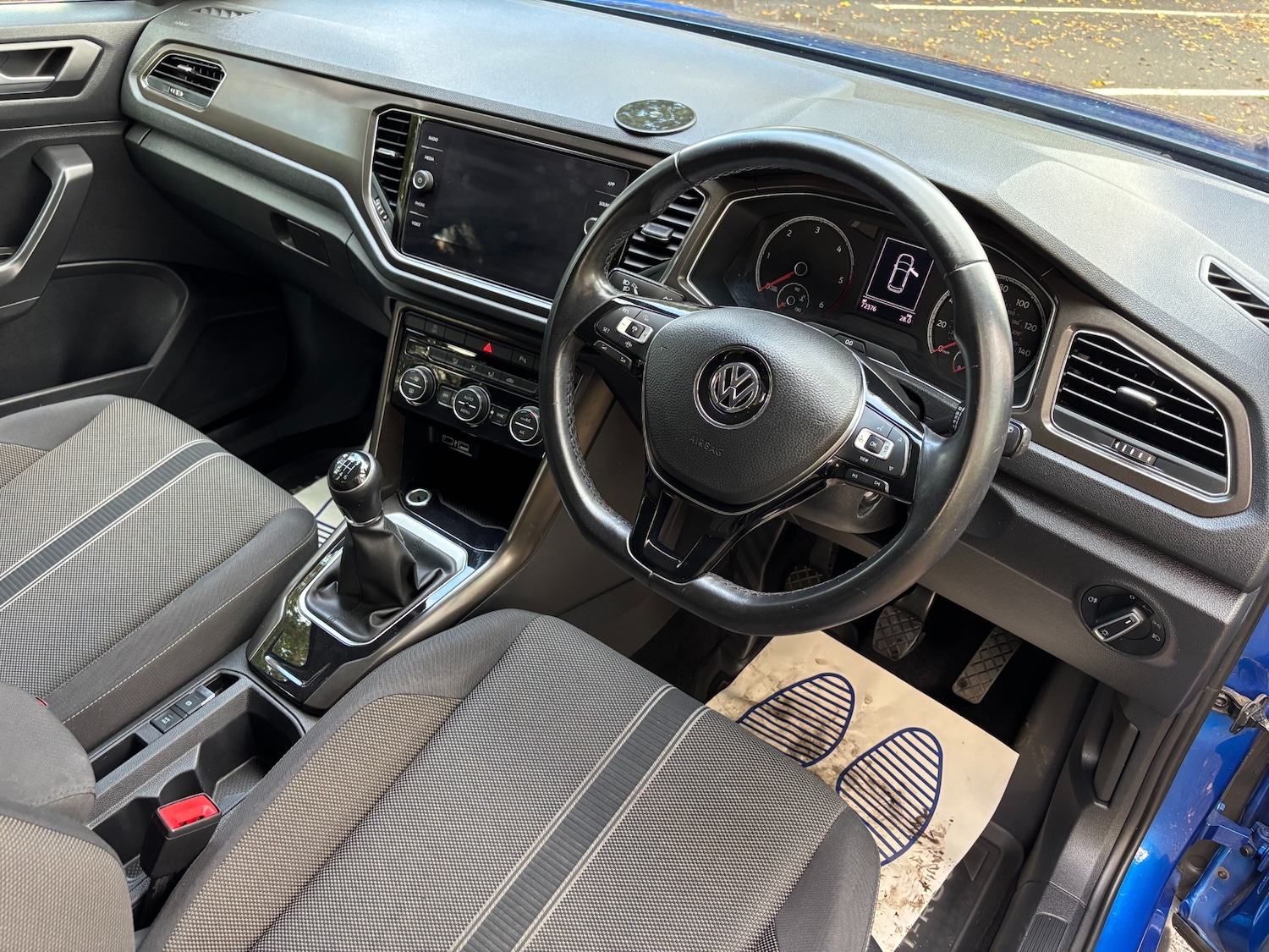 Used Volkswagen T-Roc 2019 for sale - 76287790: Photo 11