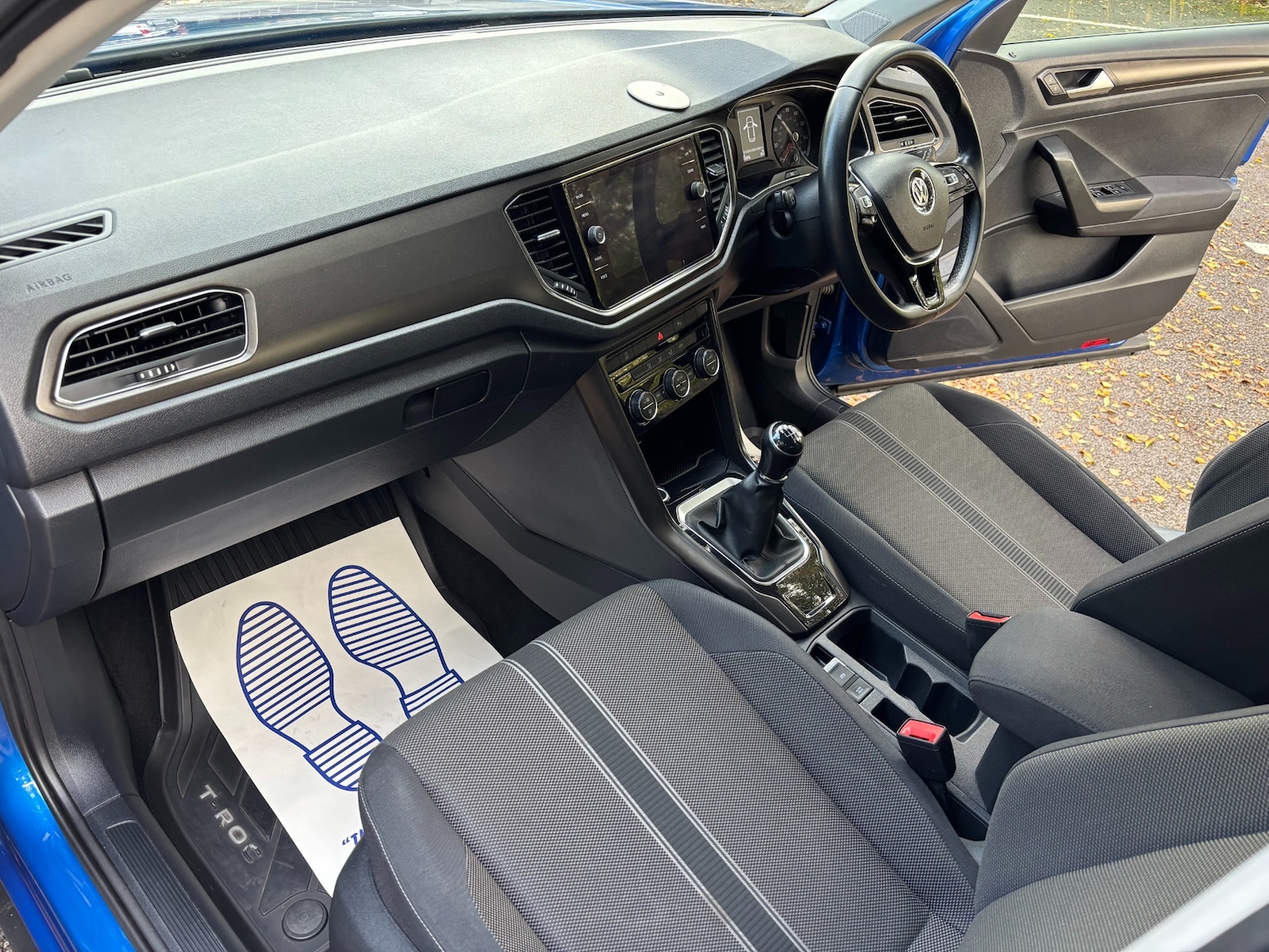 Used Volkswagen T-Roc 2019 for sale - 76287790: Photo 13